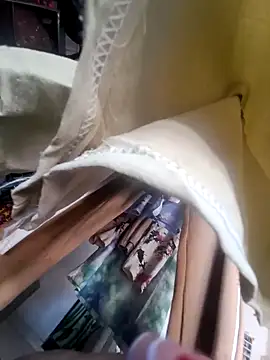 Milena Foox online show from 11/01/25, 07:49