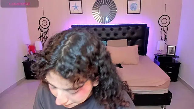 Snapshot of _Lilly_miller chatting on 03/25/26, 06:19 Lilly miller online show from 03/25/26, 06:19