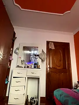 Luna-nevada online show from 01/07/26, 12:18