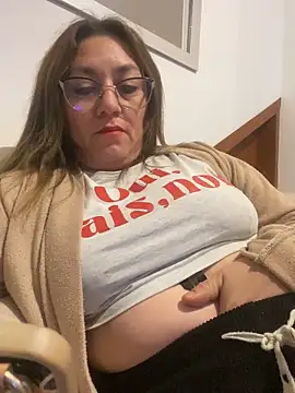 Luna-nevada online show from 04/03/26, 01:58