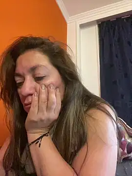 Luna-nevada online show from 04/05/26, 09:17