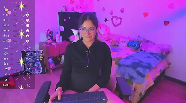 Snapshot of keny_murmonth chatting on 03/15/25, 04:57 keny murmonth online show from 03/15/25, 04:57