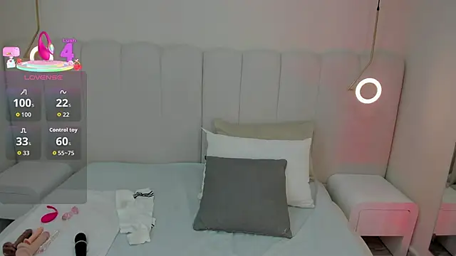 riri candy online show from 10/05/25, 03:38