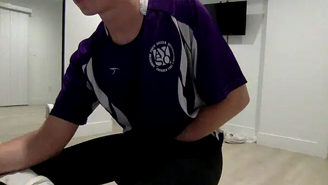 Snapshot of TheDaddy005 chatting on 03/07/25, 05:40 TheDaddy005 online show from 03/07/25, 05:40