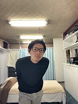 Snapshot of nono868686nono chatting on 03/19/25, 03:19 nono868686nono online show from 03/19/25, 03:19