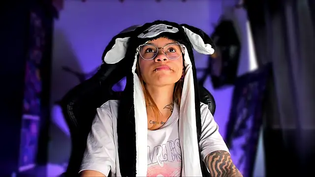 sofiafenty online show from 10/04/25, 02:26