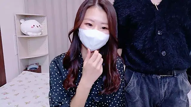 Snapshot of -COCOAtann- chatting on 09/19/25, 04:58 -COCOAtann- online show from 09/19/25, 04:58