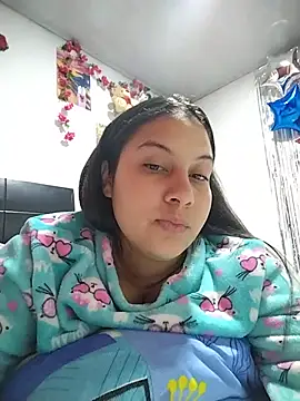 esmeralda jadees online show from 07/19/26, 02:21
