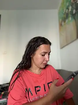 Snapshot of AleksandraRich chatting on 03/03/26, 02:18 AleksandraRich online show from 03/03/26, 02:18