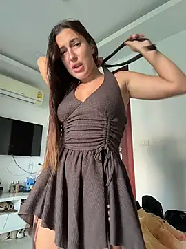 Snapshot of AleksandraRich chatting on 03/26/26, 01:44 AleksandraRich online show from 03/26/26, 01:44