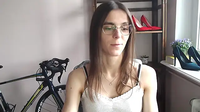 love megi online show from 02/09/26, 02:32