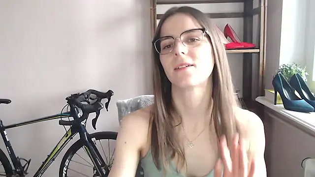 love megi online show from 02/24/26, 02:26