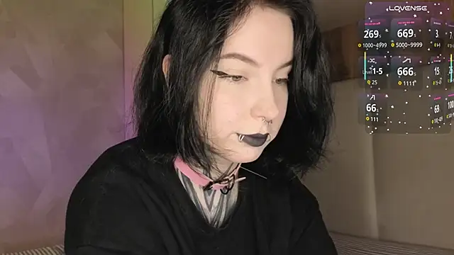 Snapshot of yourvodka chatting on 03/30/26, 02:12 yourvodka online show from 03/30/26, 02:12