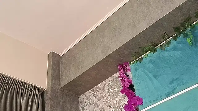 SunnyGlow online show from 11/06/25, 05:19