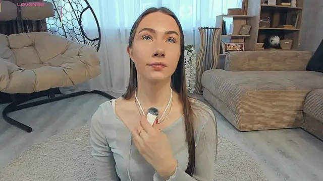 Kira mindnes online show from 11/29/25, 06:38