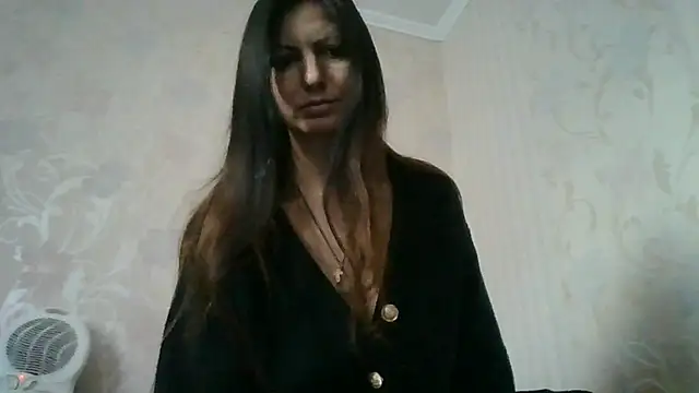 AliseWats online show from 10/12/25, 02:38