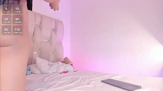 Snapshot of Paris_natalie chatting on 09/28/25, 09:36 Paris natalie online show from 09/28/25, 09:36