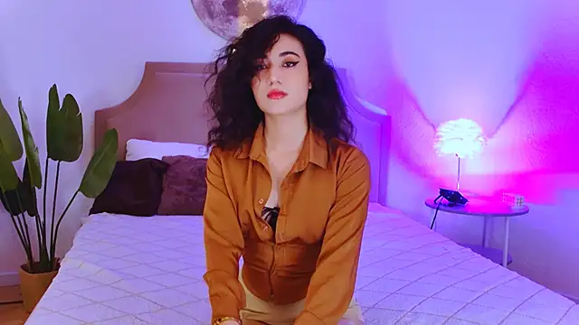 Snapshot of Maya_Rogerss chatting on 10/06/25, 02:36 Maya Rogerss online show from 10/06/25, 02:36