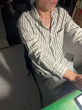 chipboo online show from 03/11/25, 06:08