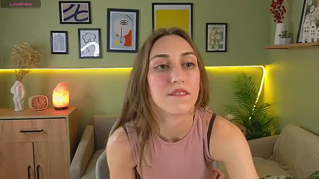 Snapshot of blue_fog chatting on 03/21/25, 06:18 blue fog online show from 03/21/25, 06:18