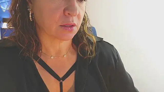 weet Evans    online show from 03/21/25, 06:05