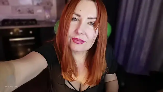 emlana online show from 03/18/25, 10:26