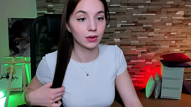 OlgaPetrova online show from 03/10/25, 01:10