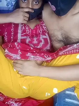 Snapshot of Papri_Couple chatting on 03/14/25, 07:44 Papri Couple online show from 03/14/25, 07:44