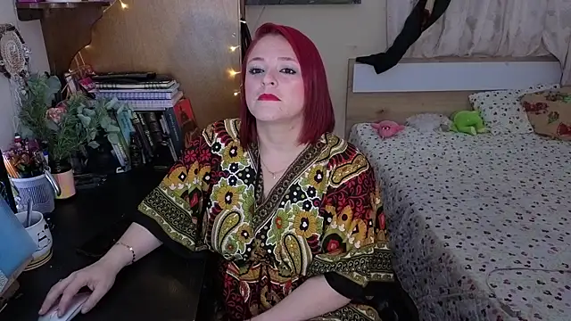 ValkaBlue online show from 11/19/25, 04:12