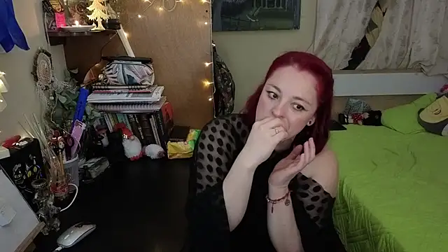 ValkaBlue online show from 12/17/25, 04:07