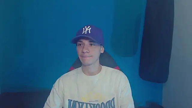 Snapshot of Burperking420_ chatting on 03/16/25, 09:37 Burperking420 online show from 03/16/25, 09:37