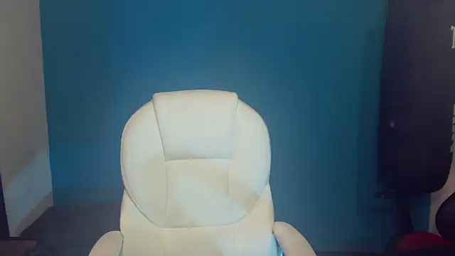 Snapshot of Burperking420_ chatting on 10/20/25, 08:42 Burperking420 online show from 10/20/25, 08:42