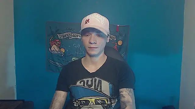 Snapshot of Burperking420_ chatting on 05/25/26, 01:00 Burperking420 online show from 05/25/26, 01:00