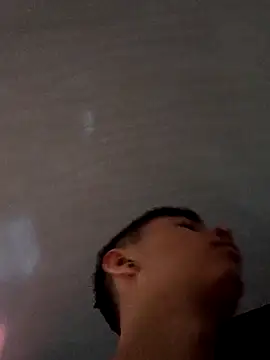 Snapshot of petitejulis chatting on 09/29/25, 10:47 petitejulis online show from 09/29/25, 10:47