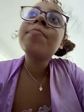 Snapshot of AlesiaCooper chatting on 03/17/26, 03:22 AlesiaCooper online show from 03/17/26, 03:22