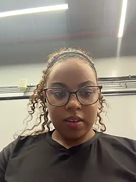Snapshot of AlesiaCooper chatting on 07/18/26, 04:27 AlesiaCooper online show from 07/18/26, 04:27