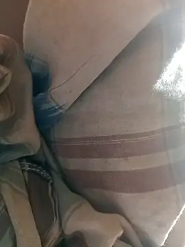 Snapshot of Sexy-nandani-baby chatting on 09/11/25, 06:13 Sexy-nandani-baby online show from 09/11/25, 06:13