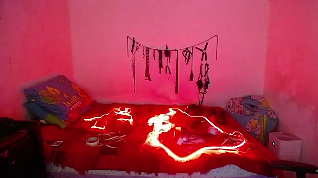 freyaa sorcerees online show from 03/17/25, 05:45