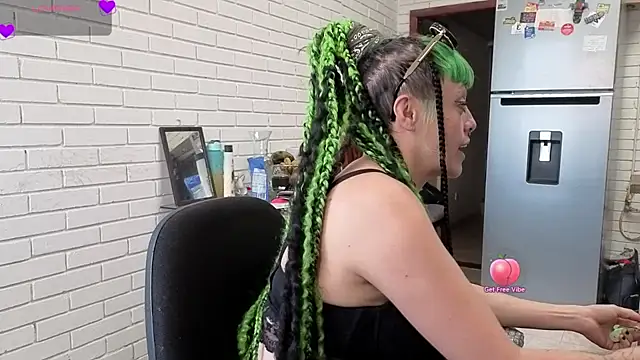 freyaa sorcerees online show from 10/03/25, 05:21