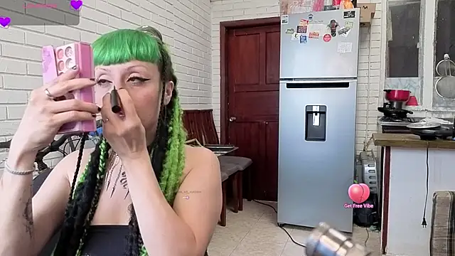 freyaa sorcerees online show from 10/04/25, 07:01