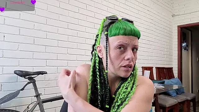 freyaa sorcerees online show from 10/12/25, 05:34