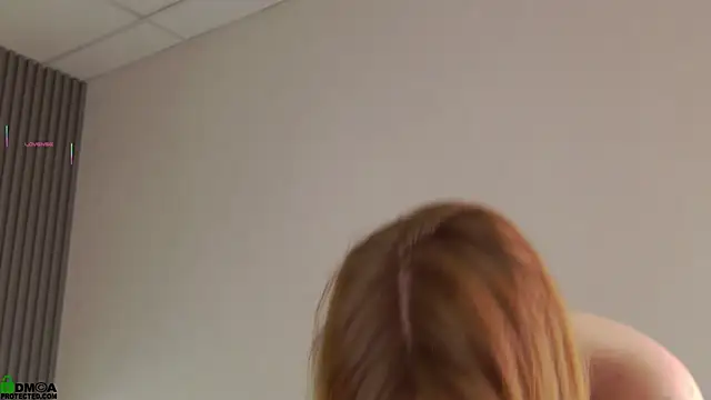 Snapshot of NikaDines chatting on 04/20/26, 02:14 NikaDines online show from 04/20/26, 02:14