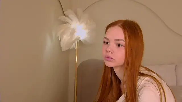 Snapshot of MiraBliss chatting on 10/10/25, 07:57 MiraBliss online show from 10/10/25, 07:57