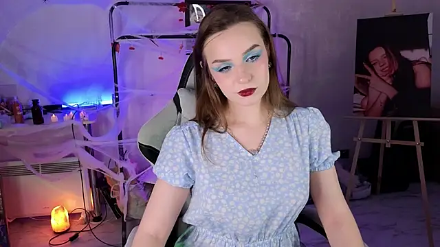 Snapshot of monicaerotic chatting on 11/08/25, 06:18 monicaerotic online show from 11/08/25, 06:18