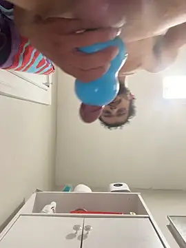 Snapshot of TheMaskedNudist chatting on 09/28/25, 12:21 TheMaskedNudist online show from 09/28/25, 12:21