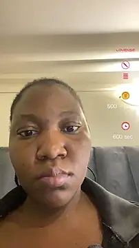 Snapshot of kythando chatting on 05/13/26, 08:06 kythando online show from 05/13/26, 08:06
