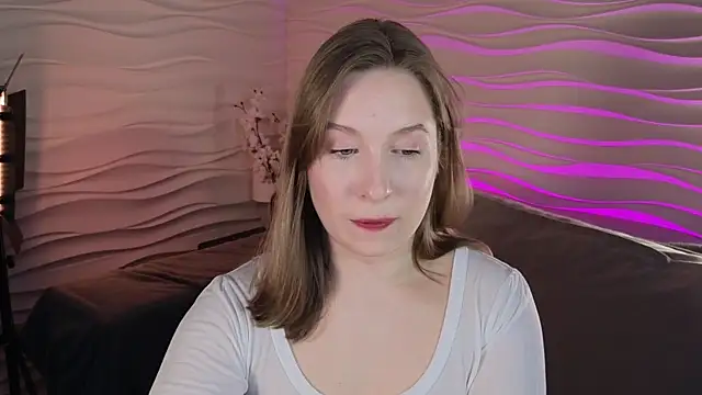 Snapshot of saint_trisha chatting on 04/30/26, 08:26 saint trisha online show from 04/30/26, 08:26