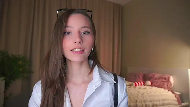 Snapshot of EditaBails chatting on 03/21/26, 07:17 EditaBails online show from 03/21/26, 07:17