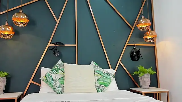 Snapshot of Lia_Valmont chatting on 03/20/26, 03:28 Lia Valmont online show from 03/20/26, 03:28