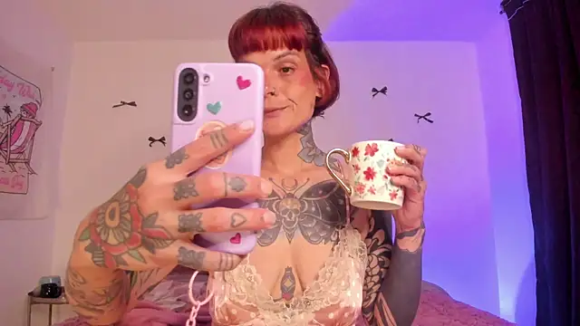 Alessamoth online show from 06/23/26, 05:22